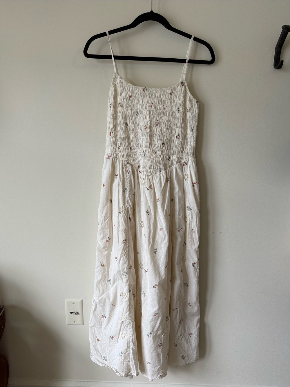 American Eagle Women's Cream Floral Maxi Dress